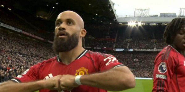 开云官方网-卡帅转正前的小心思 着实在给前任填大坑|曼联|多尔古|库尼亚|法比奥·卡纳瓦罗|转会_新浪体育_新浪新闻