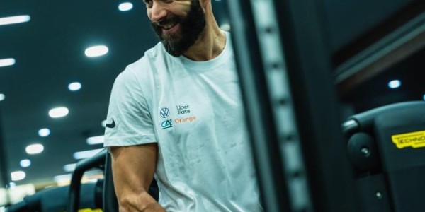 开云app官方下载-本泽马仍未加入合练，大概率缺席首战澳大利亚？