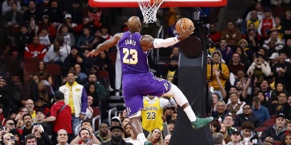 开云官方网-湖人击败公牛凸显一点：詹姆斯真是东契奇成长道路上的绊脚石