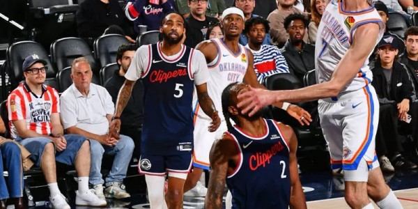 开云app官网-霍姆格伦穿着雷霆配色KD18，砍下30分14篮板5助攻2抢断4盖帽