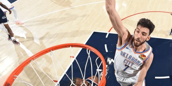 开云app官网-霍姆格伦穿着雷霆配色KD18，砍下30分14篮板5助攻2抢断4盖帽